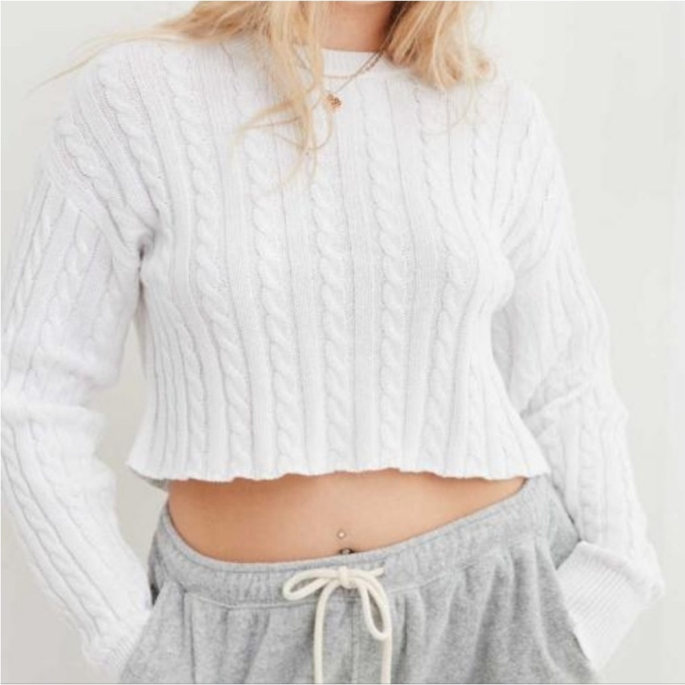 Aerie White Cable Knit Cropped Sweater